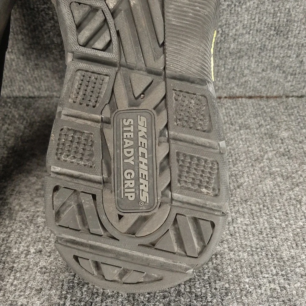 Skechers relaxed fit